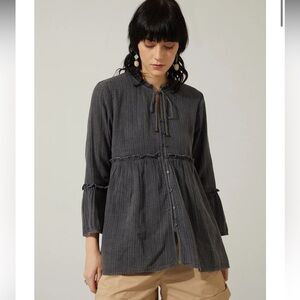 NWT Bohera Bohera Kimmee Flared Sleeve Babydoll Denim Wash Top Large Retail $50